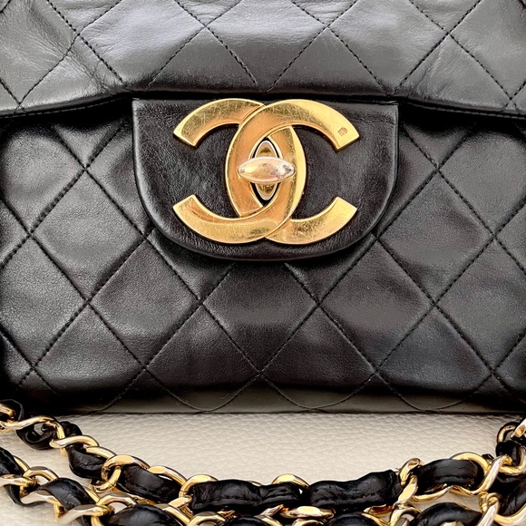 ⭕️SOLD⭕️Chanel maxi flap bag - Picture 9 of 9